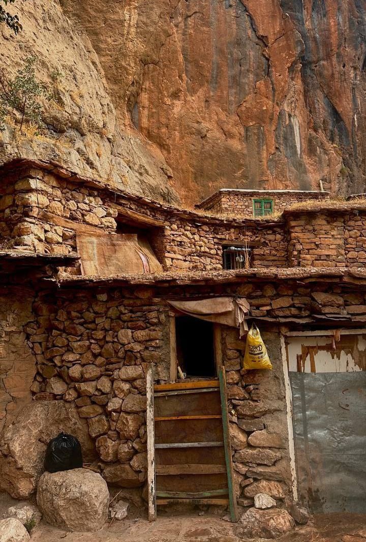 صیدی هورامی | پیوند ژیوار و هورامان تخت در جلوه‌گاه ادبیات کردی